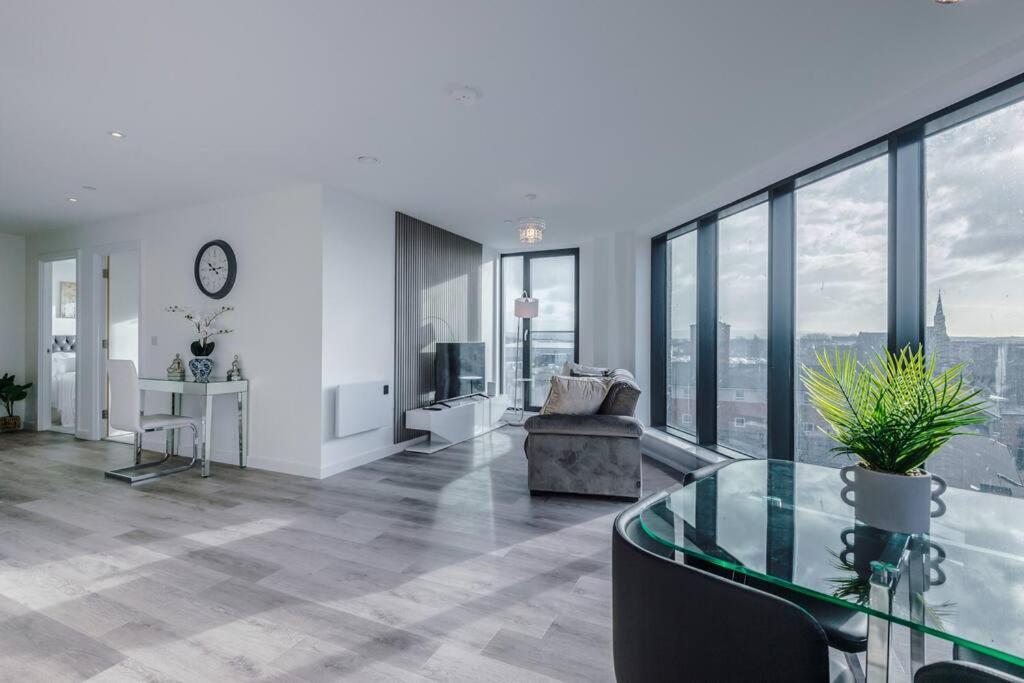 Stunning 2-Bed Premium Apartment - Free Wi-Fi Preston  Zewnętrze zdjęcie